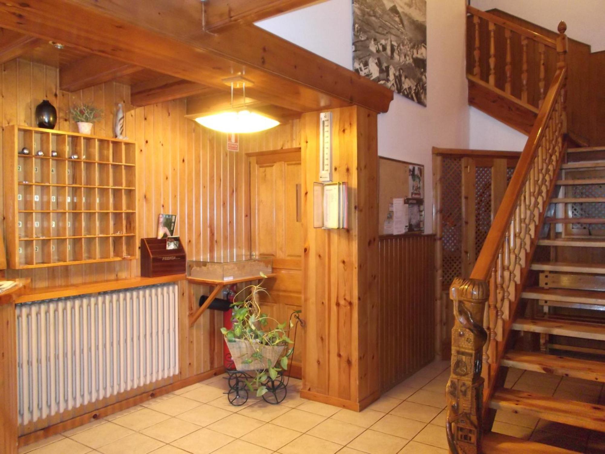 Hotel Escalar Пантикоса Экстерьер фото