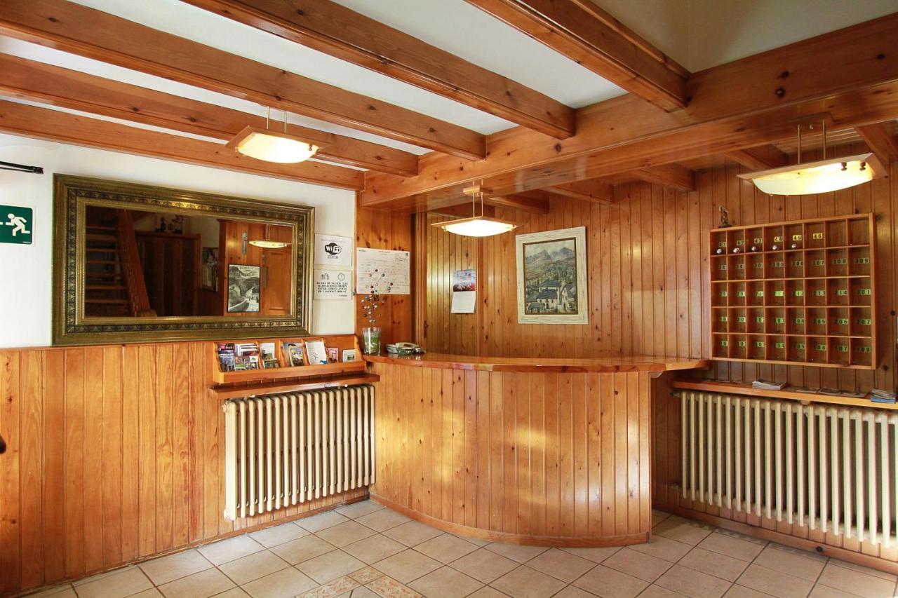 Hotel Escalar Пантикоса Экстерьер фото